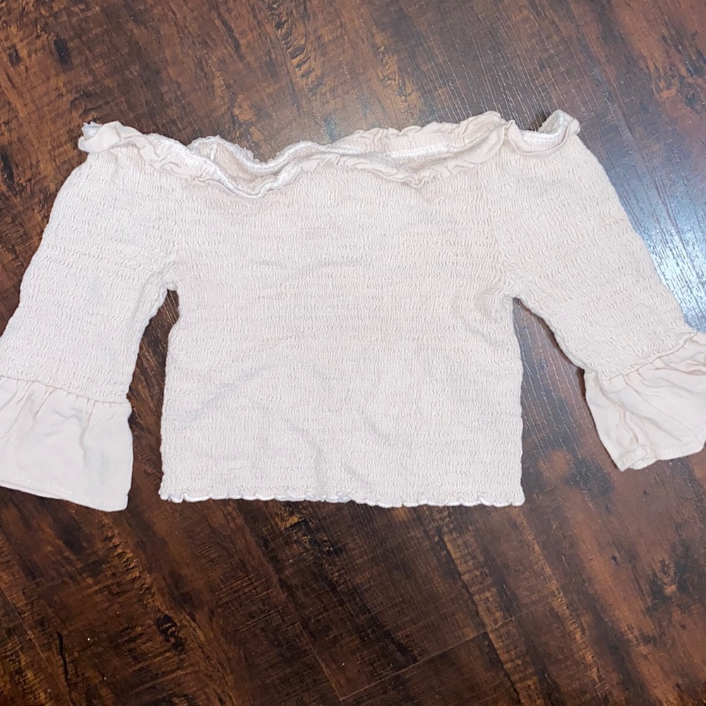 Kendall and Kylie pink top